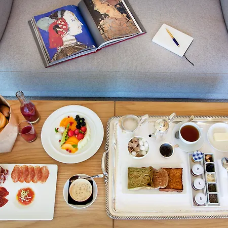 アケラレ ルレ＆シャトー 5*