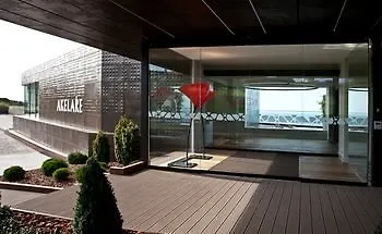 アケラレ ルレ＆シャトー 5*